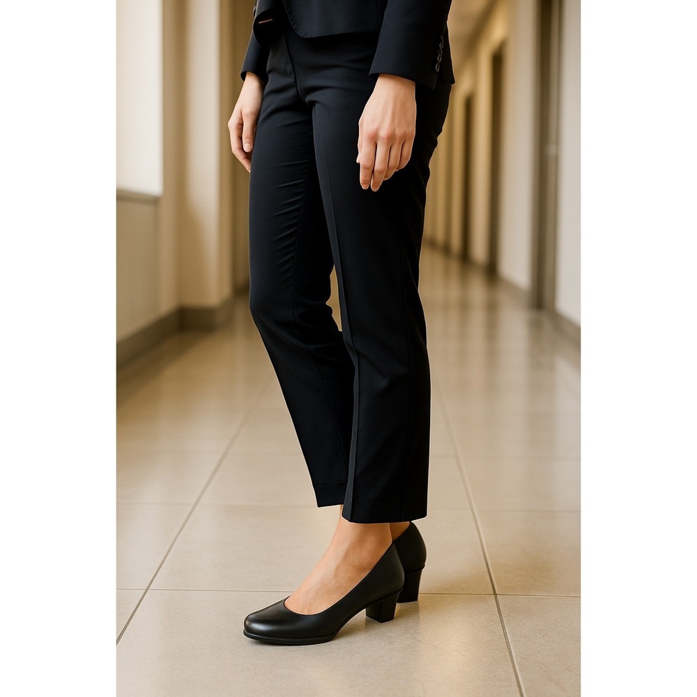 Skechers Relaxed Fit Bikers Cruisin Black Slip-On Heels 8.5 Minimalist‎ Work